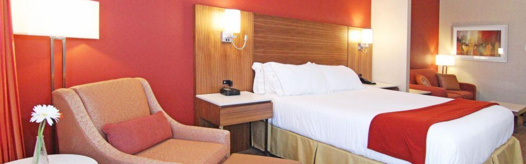 Express And By Ihg Hotel 3*