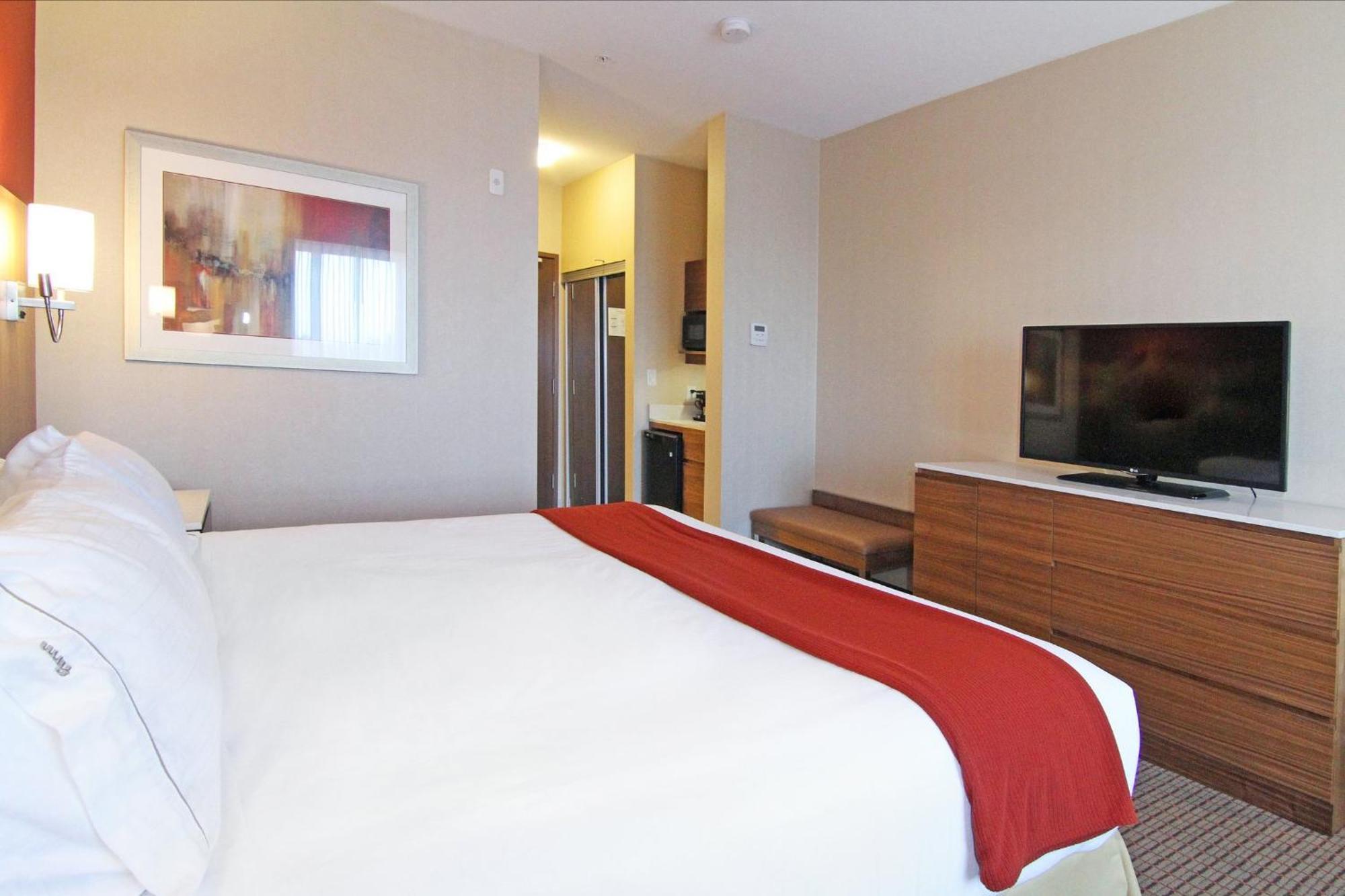 Hotel Express And By Ihg
